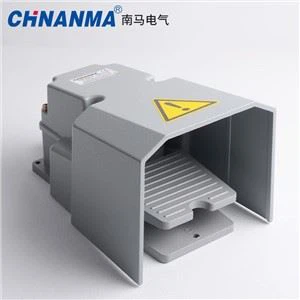 Nožni prekidač u liniji